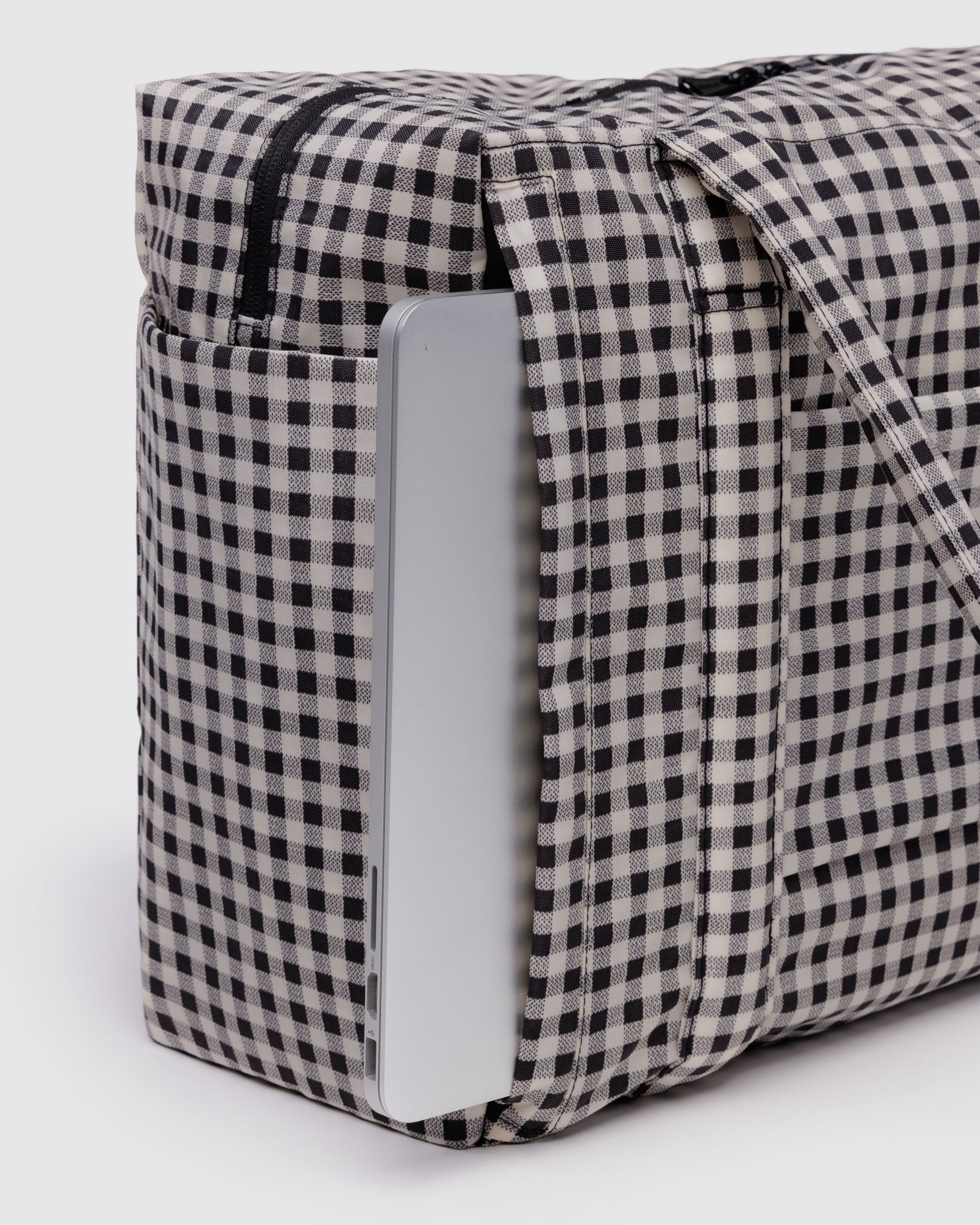 Baggu Small Cloud Carry On