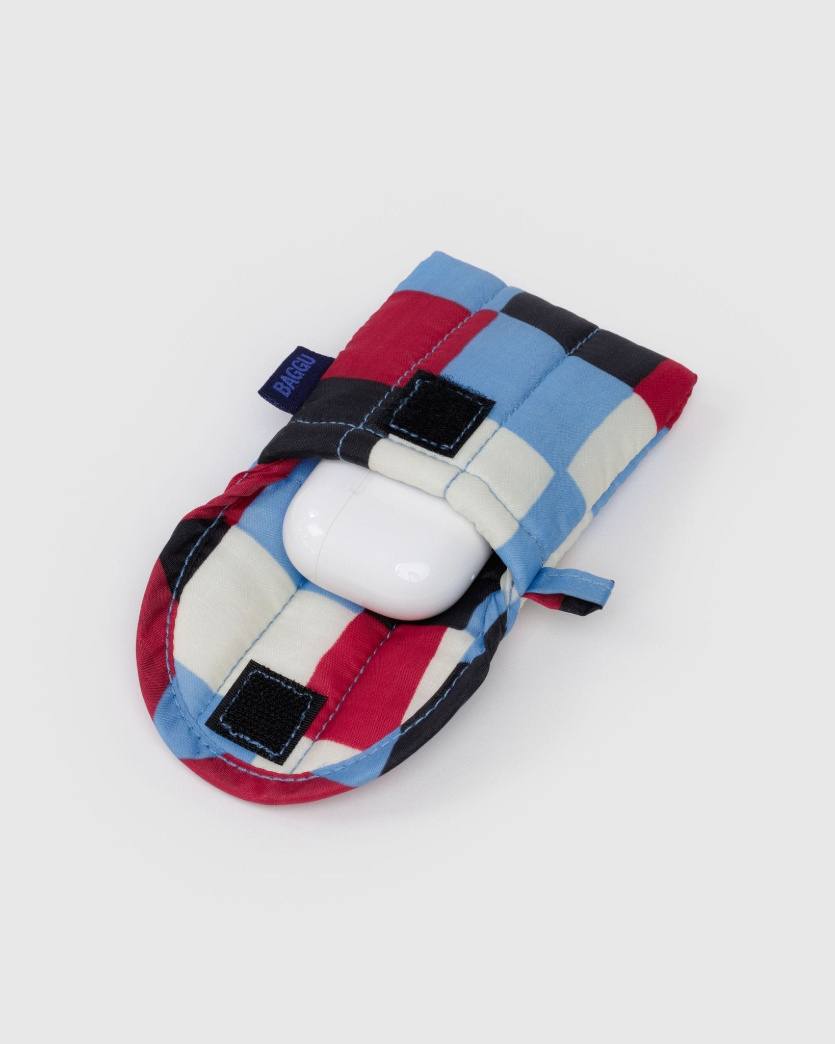 Baggu Puffy Earbuds CasePainted Check5