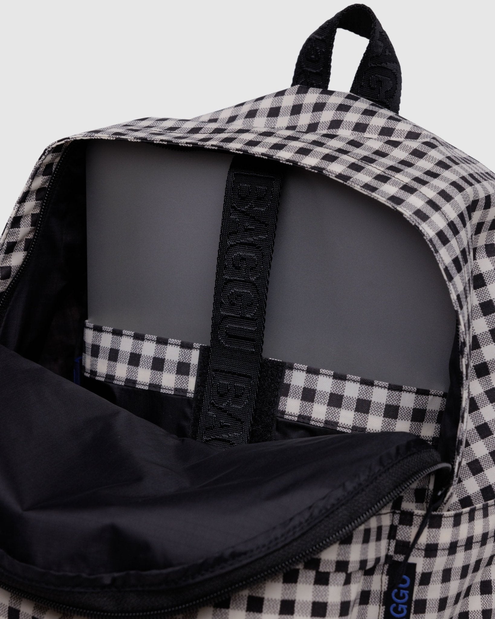 Baggu Medium Nylon Backpack - ANNIE.G