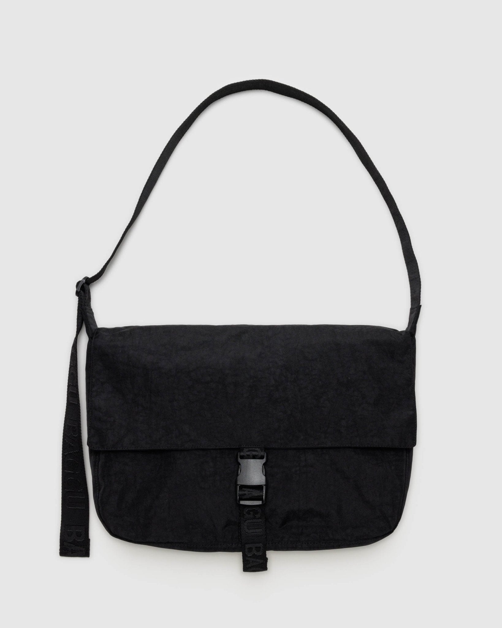 Baggu Nylon Messenger Bag - ANNIE.G