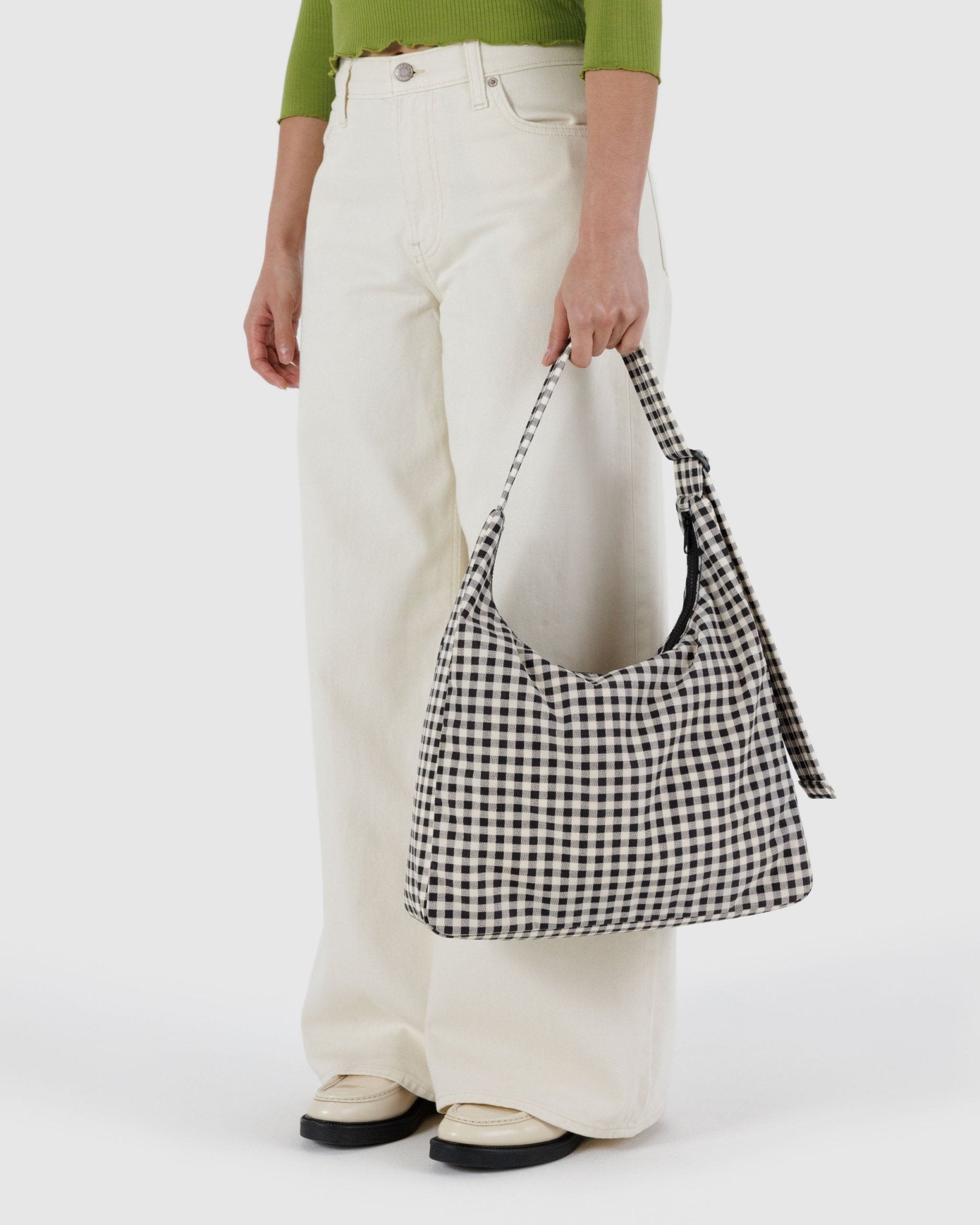 Baggu Nylon Shoulder Bag - ANNIE.G