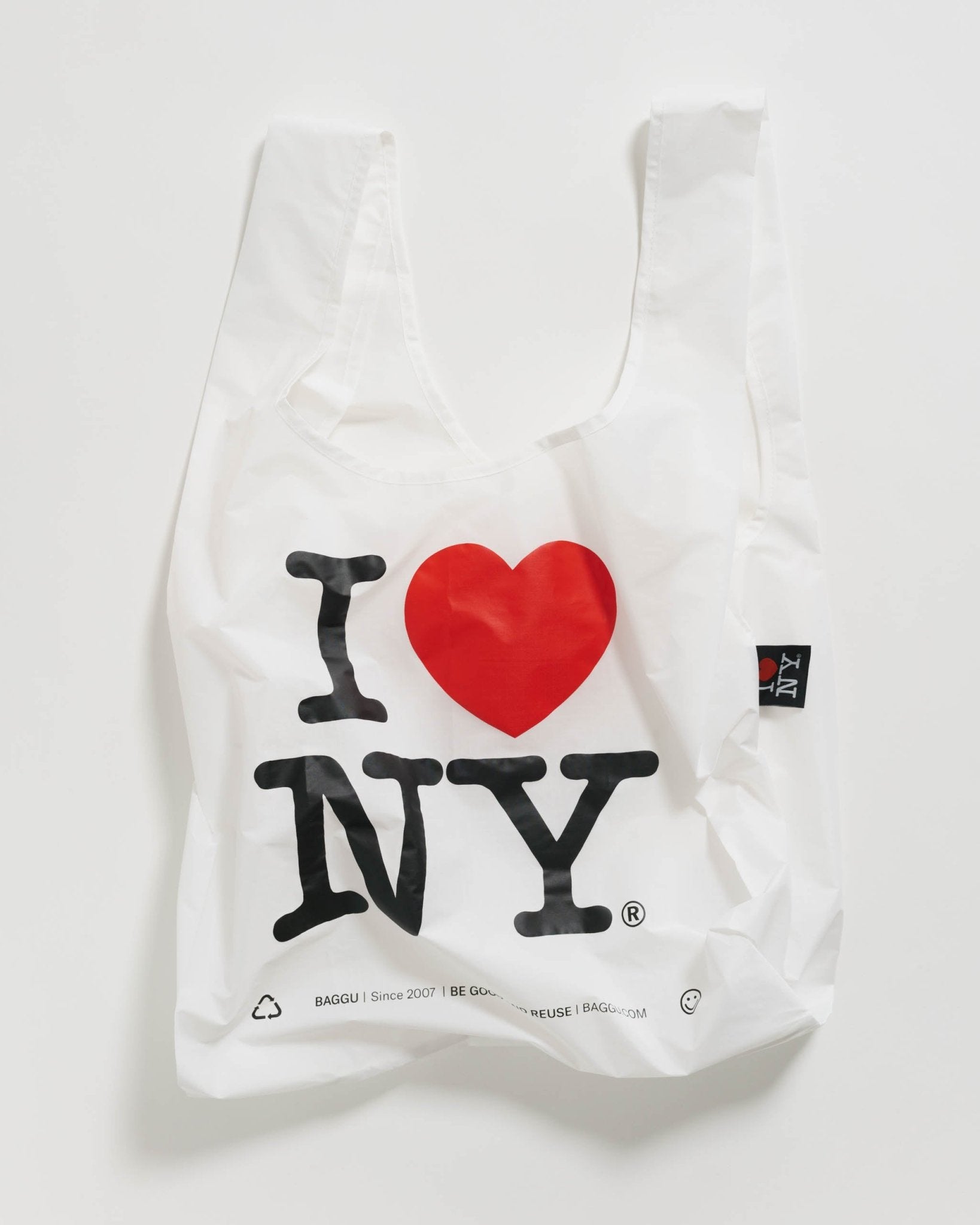 White Standard Baggu Reusable Bag with I 'red heart' NY - ANNIE.G