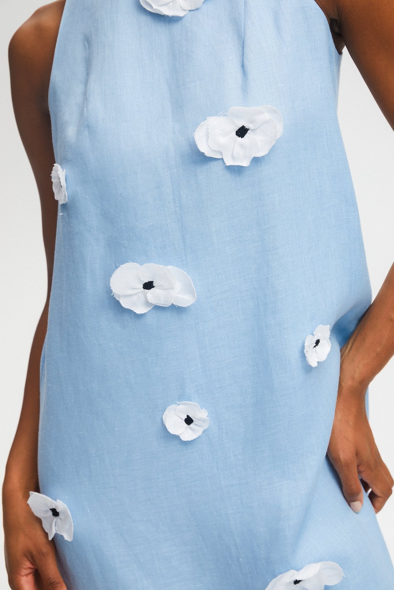 Bloom Maxi Linen Dress in Blue - ANNIE.G