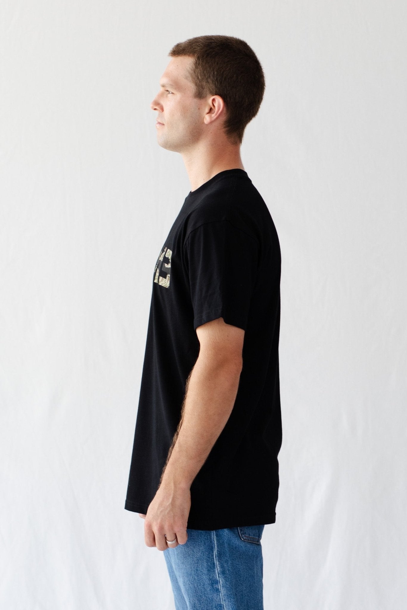 Camo Mens ENERGY T-Shirt in Black - ANNIE.G