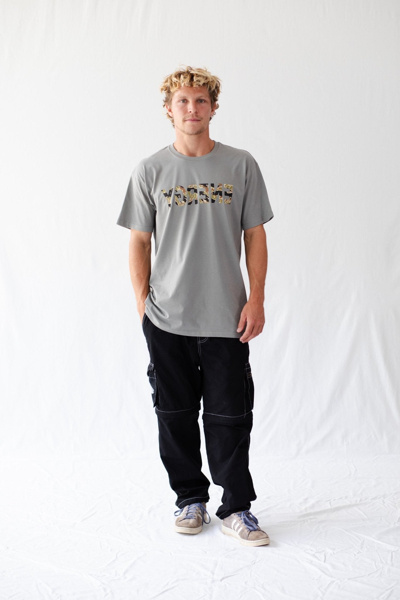 Camo Mens ENERGY T-Shirt in Granite - ANNIE.G