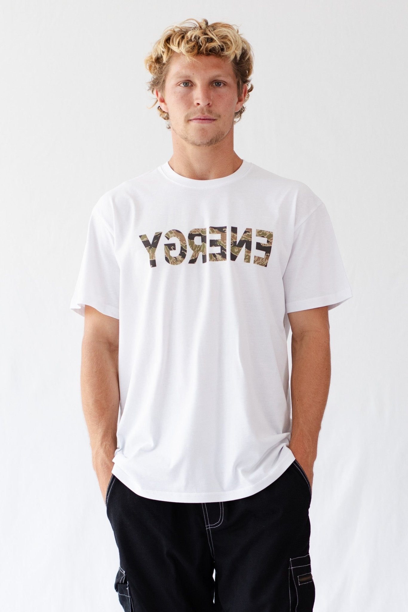 Camo Mens ENERGY T-Shirt in White - ANNIE.G
