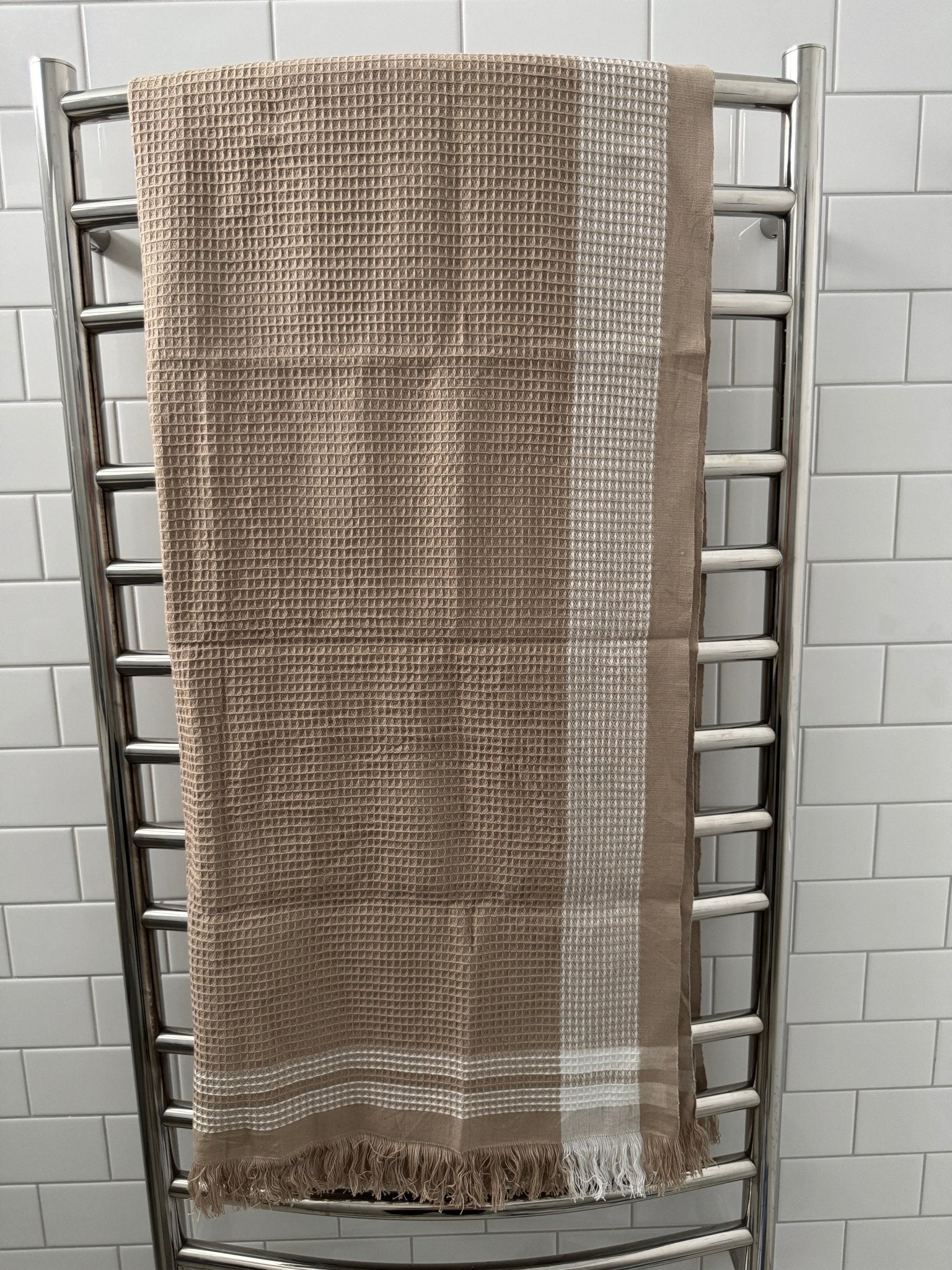 Natural Border Waffle Towel - ANNIE.G