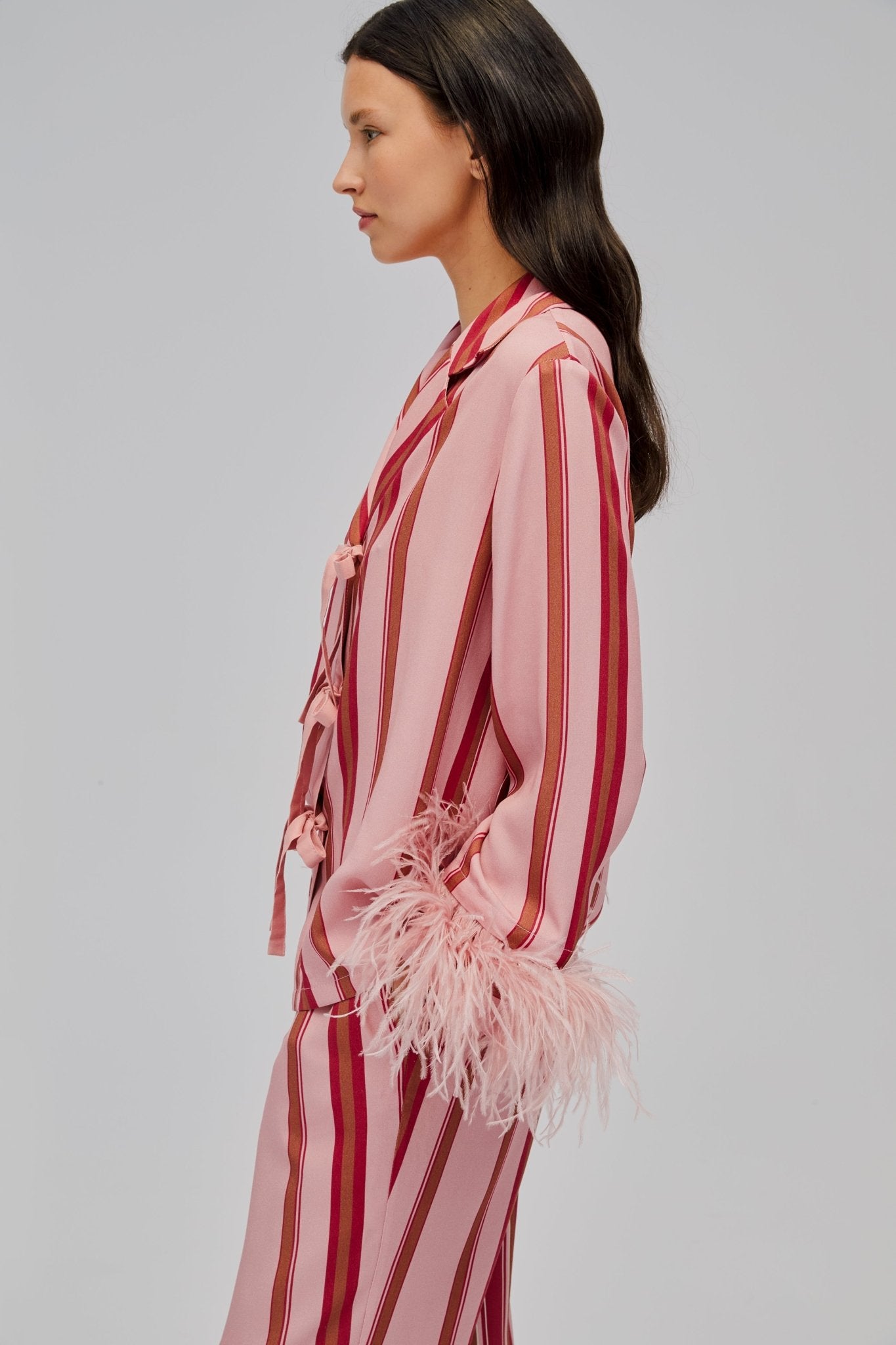 The Bow Pyjama Set with Detachable Feathers in Stripes - ANNIE.G