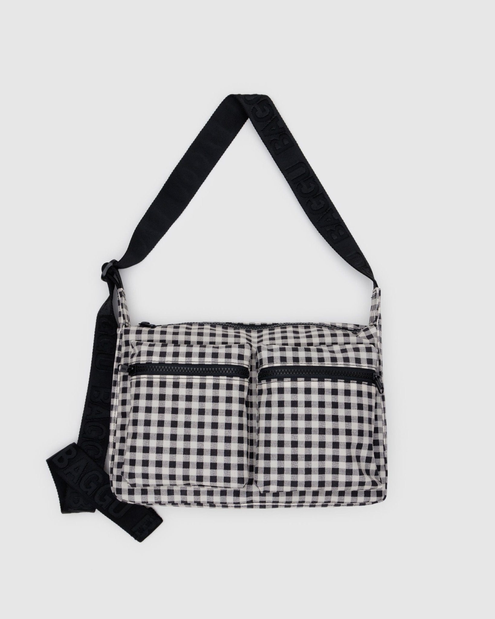 Baggu Medium Cargo Crossbody - ANNIE.G