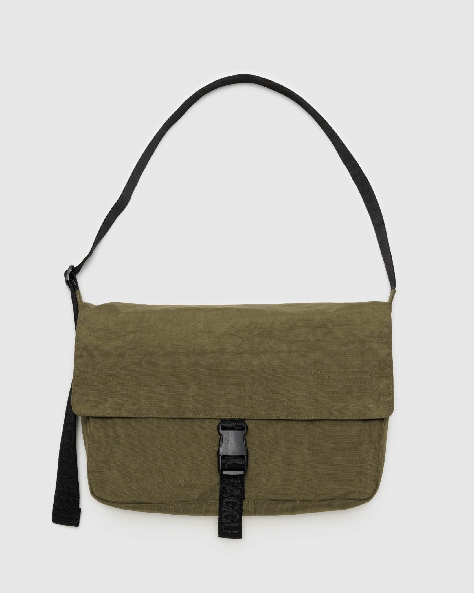 Baggu Nylon Messenger Bag - ANNIE.G