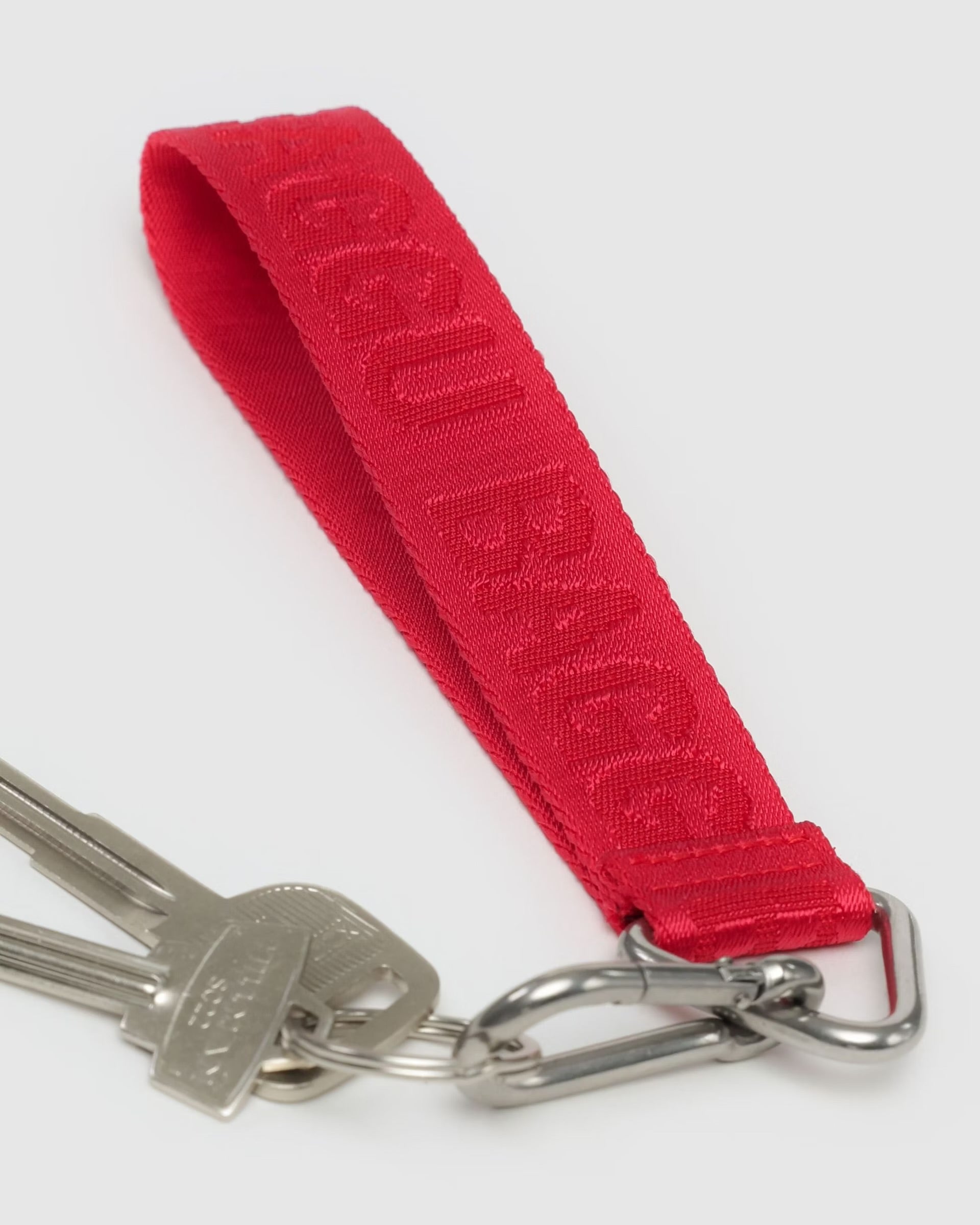 red-keychain-baggu-with-keys